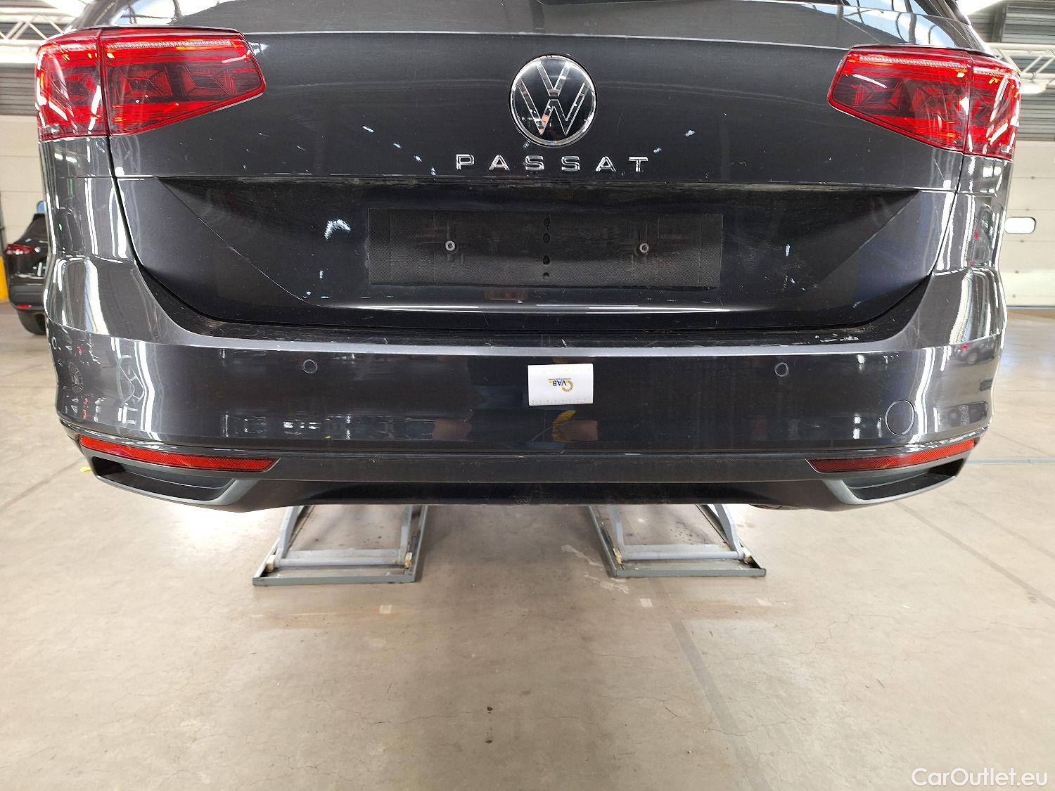  Volkswagen  Passat VW,  Variant FL'19, Volkswagen  Variant 2.0 TDI 90kW DSG Style B #17