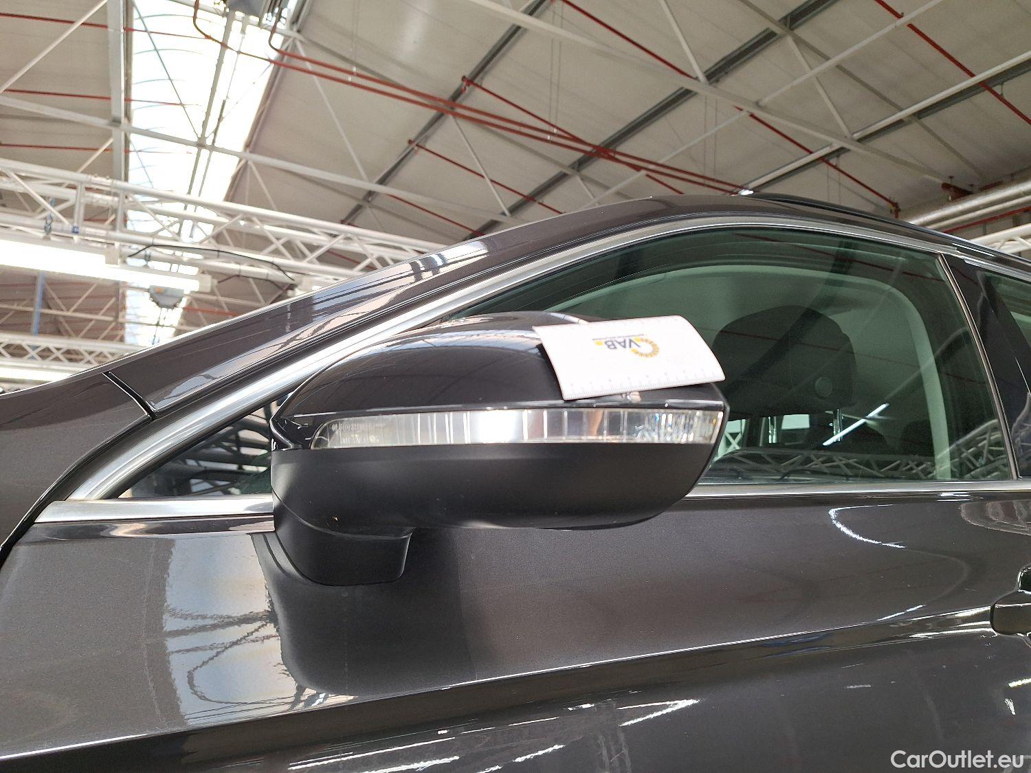  Volkswagen  Passat VW,  Variant FL'19, Volkswagen  Variant 2.0 TDI 90kW DSG Style B #23