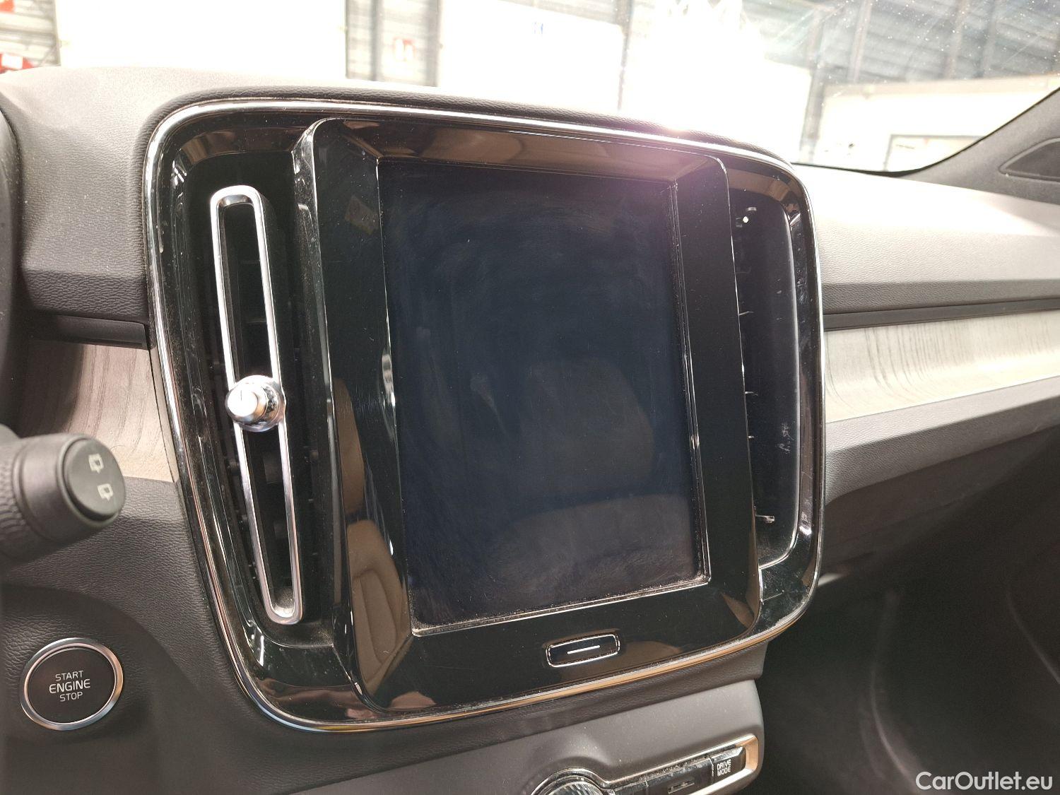  Volvo  XC 40 Volvo, XC40 '17, Volvo XC40 D3 Inscription 5d #28