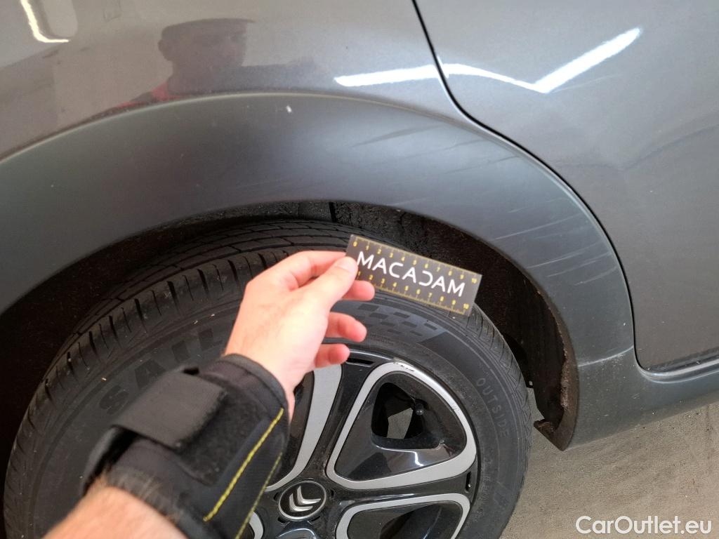  Citroen  C3  Shine 1.2 PureTech 80CV BVM5 E6 #37