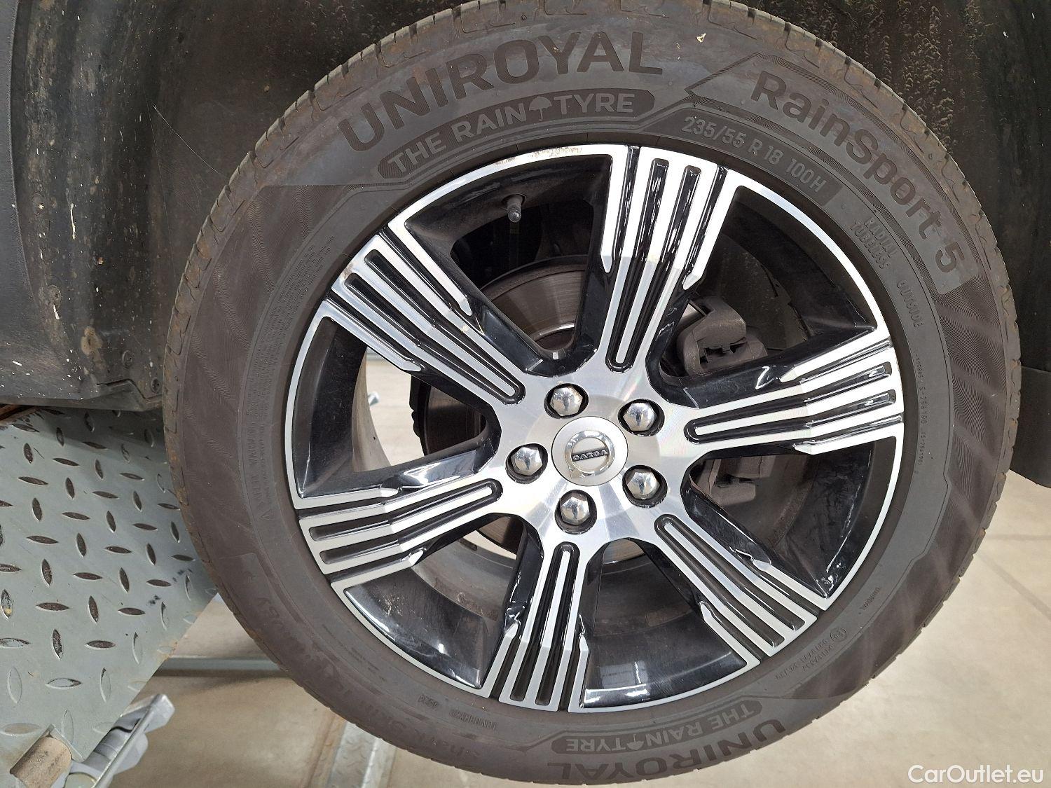  Volvo  XC 40 Volvo, XC40 '17, Volvo XC40 D3 Inscription 5d #1
