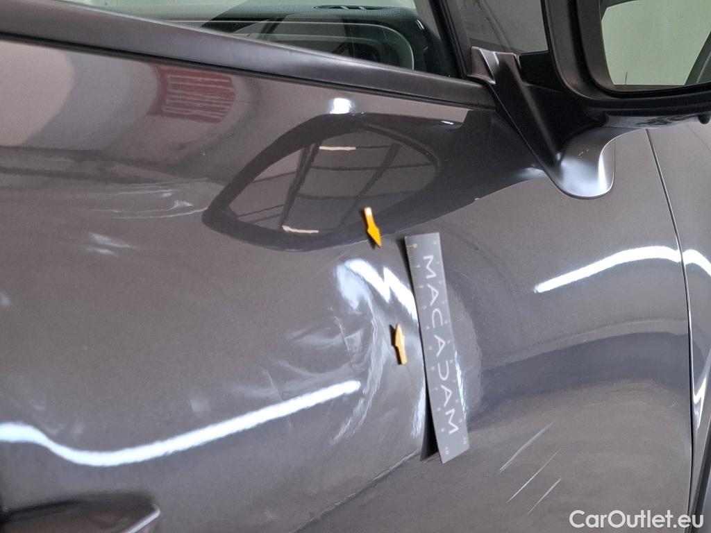  Citroen  C3  Shine 1.2 PureTech 80CV BVM5 E6 #4