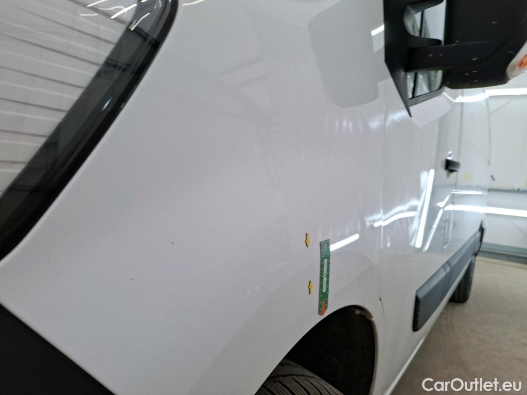  Renault  Master  III Fourgon L2H2 3 5 Confort dCi 135CV BVM6 E6dT #5