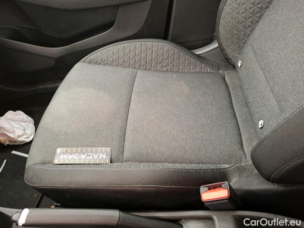  Renault  Clio  V Business 1.6 E-TECH Hybrid 140CV BVA6 E6d #16