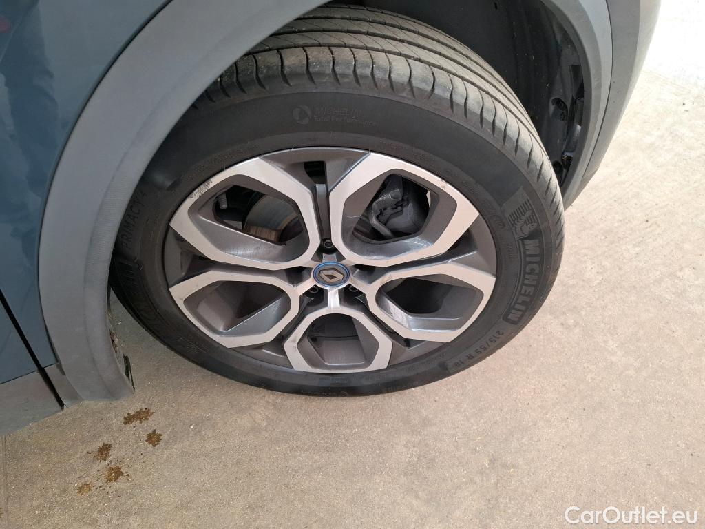  Renault  Captur  II Intens 1.6 E-TECH Plug-in 160CV BVA6 E6d #25