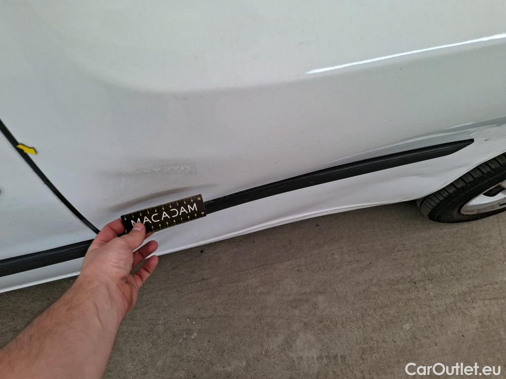  Renault  Kangoo  II Express Extra (Série Spéciale) 1.5 dCi 95CV BVM6 E6dT #40