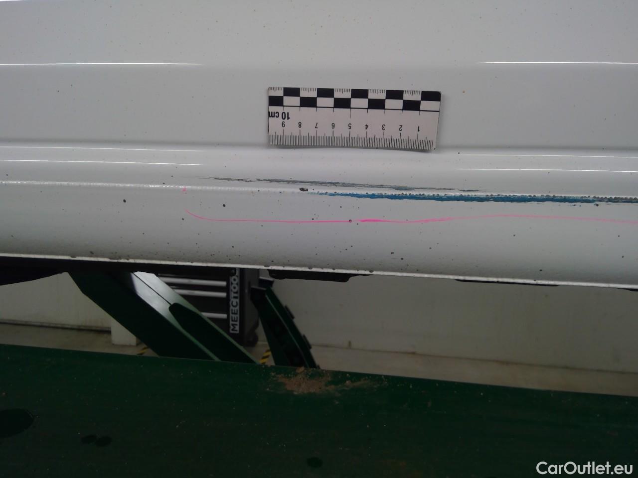  Volkswagen  Caddy  TDI 75 Maxi Aut. #9