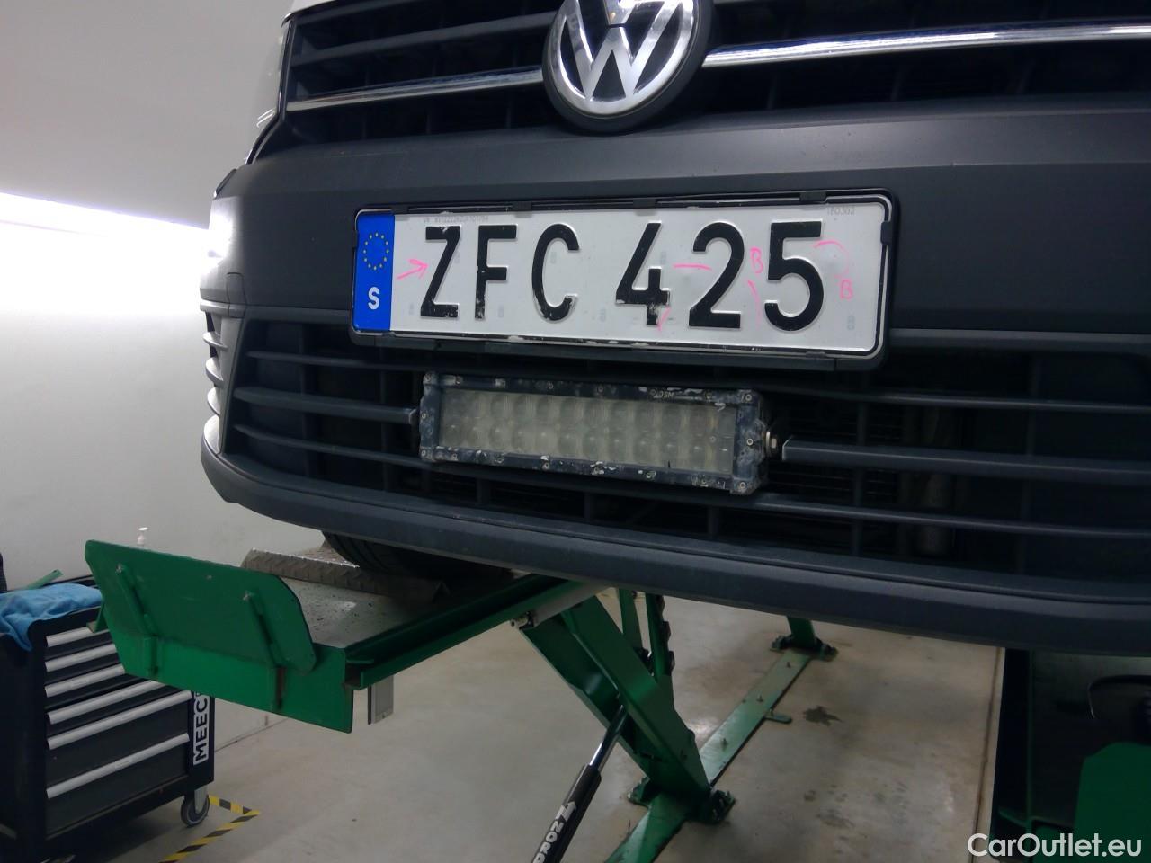  Volkswagen  Caddy  TDI 75 Maxi Aut. #3