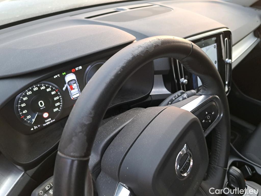  Volvo  XC 40 XC40 2WD Plug-In Hybrid Momentum 1.5 T5 260CV AT7 E6dT #8
