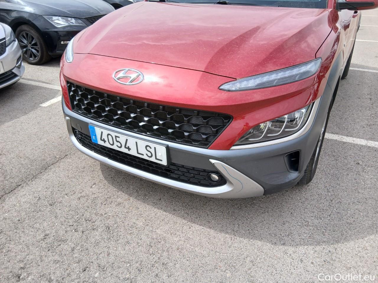  Land Rover  Discovery HYUNDAI Kona / 2020 / 5P / todoterreno 1.6 CRDI 100kW (136CV) 48V Tecno 4X2 #10