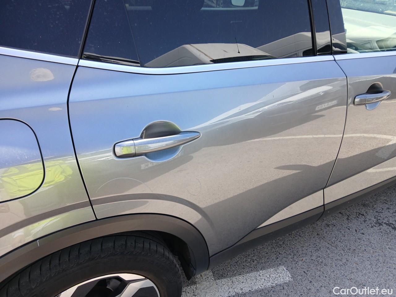  Land Rover  Discovery NISSAN QASHQAI / 2021 / 5P / todoterreno DIG-T 116kW mHEV Xtronic Premiere Edit.(SL) #21