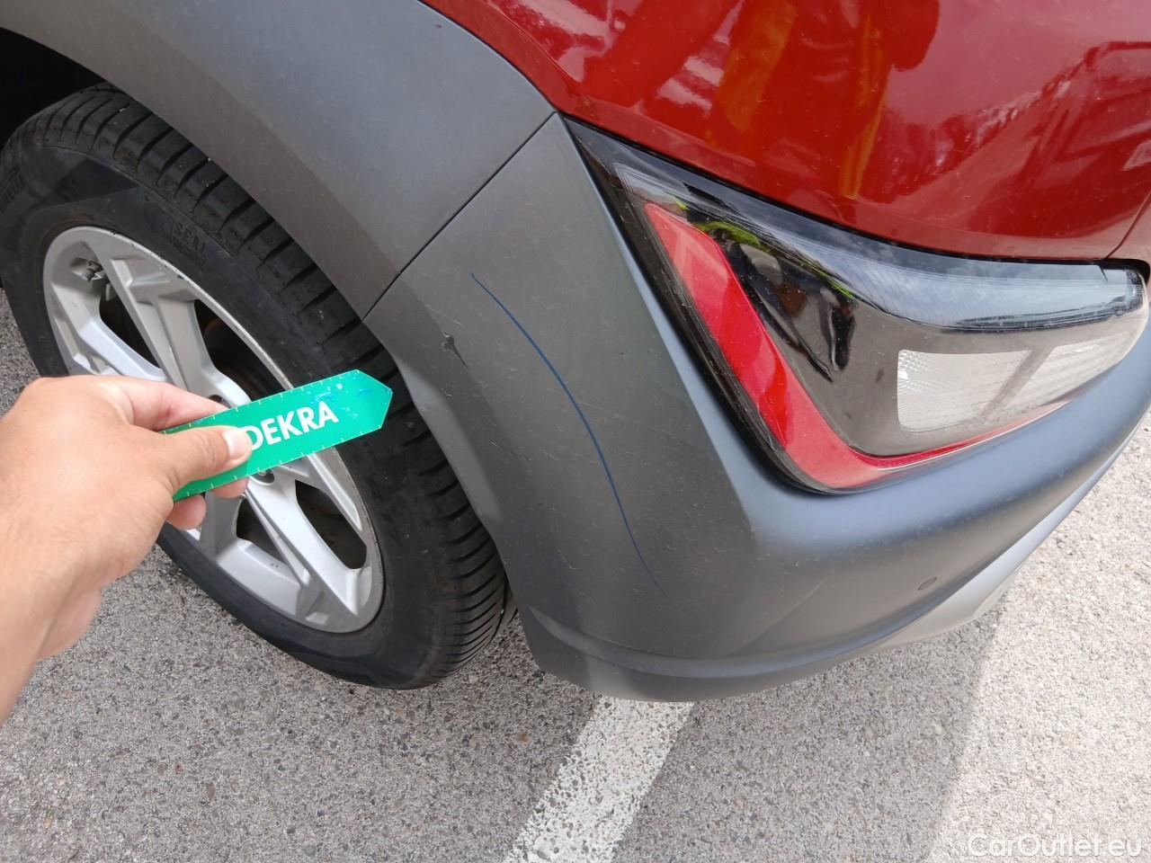  Land Rover  Discovery HYUNDAI Kona / 2020 / 5P / todoterreno 1.6 CRDI 100kW (136CV) 48V Tecno 4X2 #25