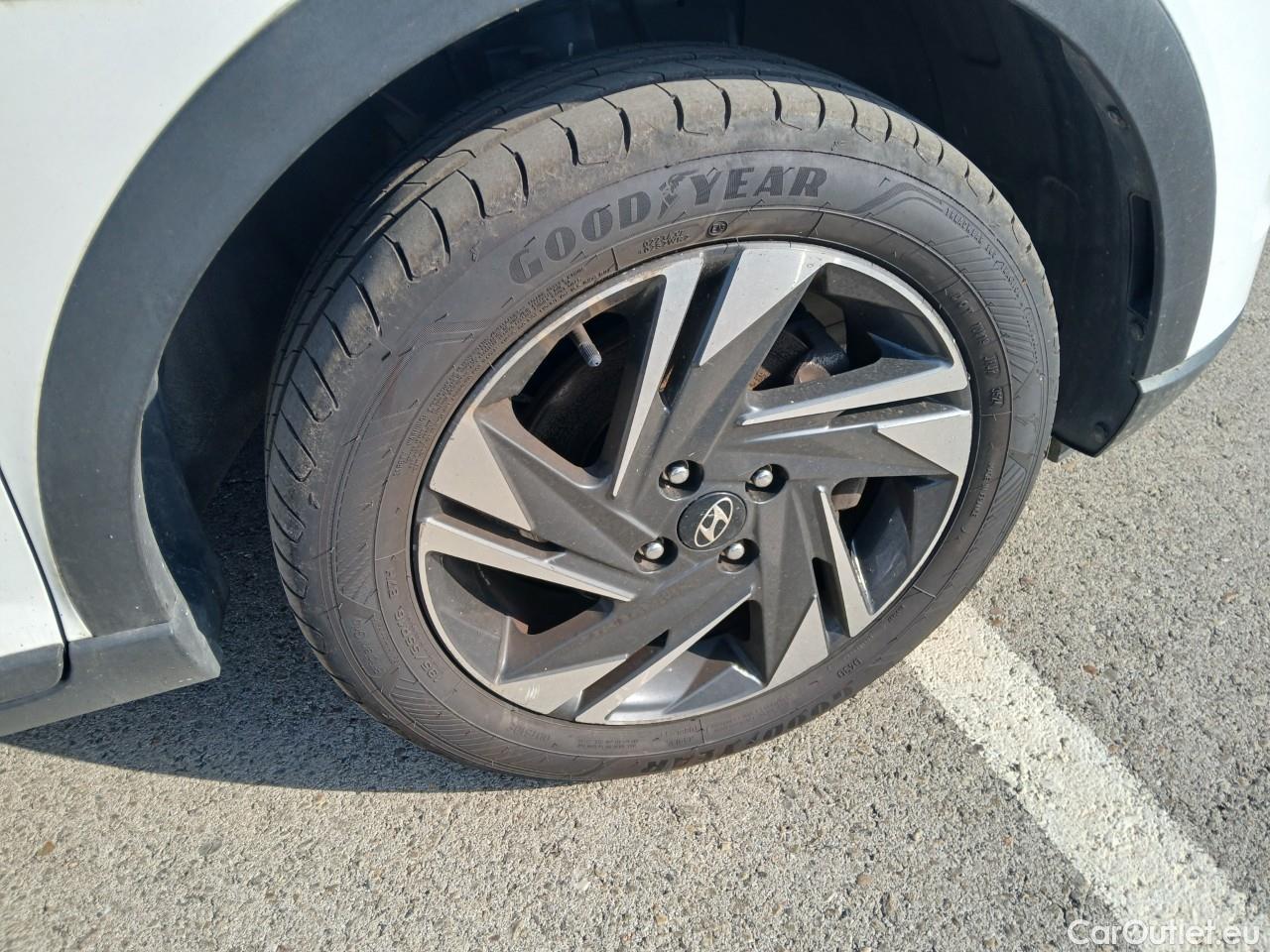  Hyundai  Bayon HYUNDAI  / 2021 / 5P / todoterreno 1.0 TGDI 74kW (100CV) 48V Maxx #21