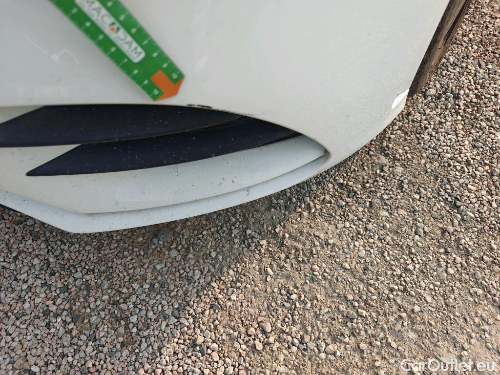  Mercedes  A-Klasse Clase A A 250 e (177.086)AMG 1.3 AMG Line 220CV AT8 E6d #28