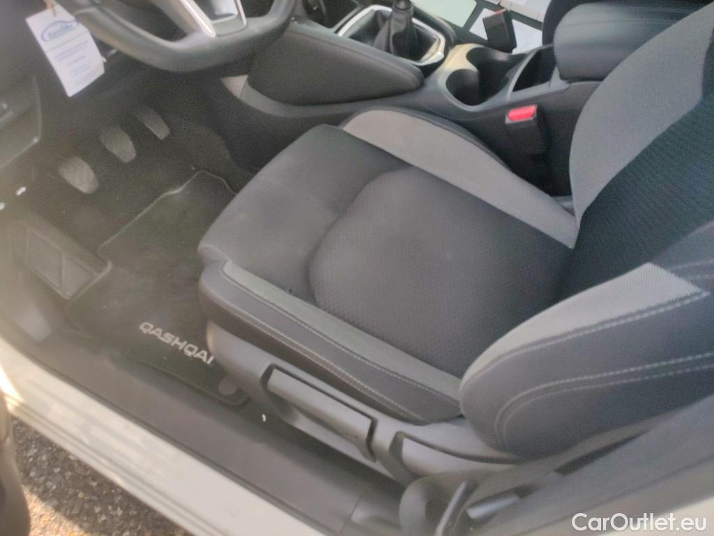 Nissan  Qashqai NISSAN  / 2017 / 5P / todoterreno dCi 150CV (110kW) N-CONNECTA (AC) #16