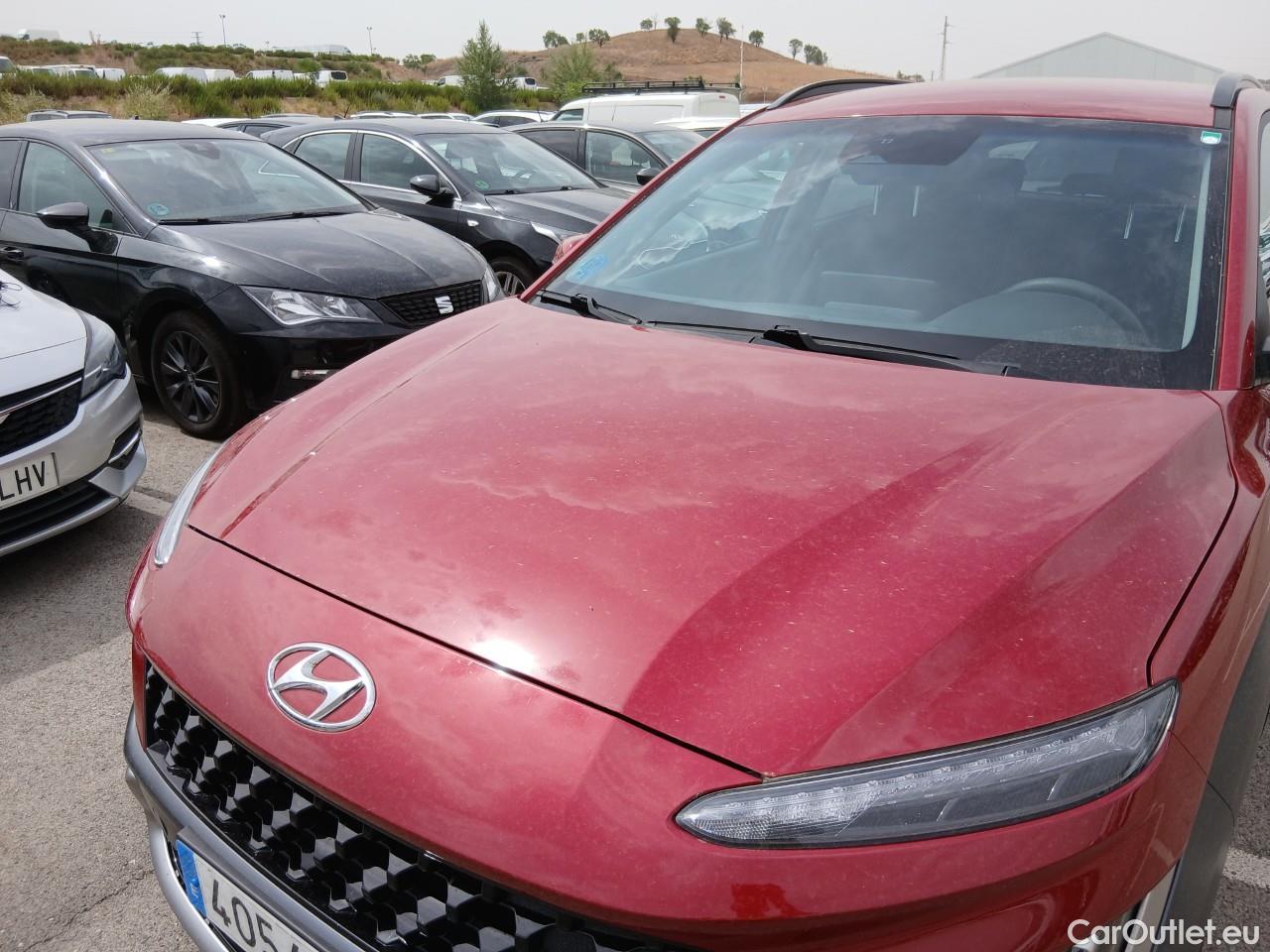  Land Rover  Discovery HYUNDAI Kona / 2020 / 5P / todoterreno 1.6 CRDI 100kW (136CV) 48V Tecno 4X2 #13