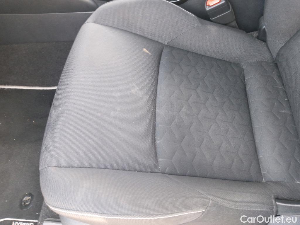  Toyota  Corolla TOYOTA  / 2019 / 5P / familiar 1.8 125H BUSINESS PLUS E-CVT TOU SPORT #10