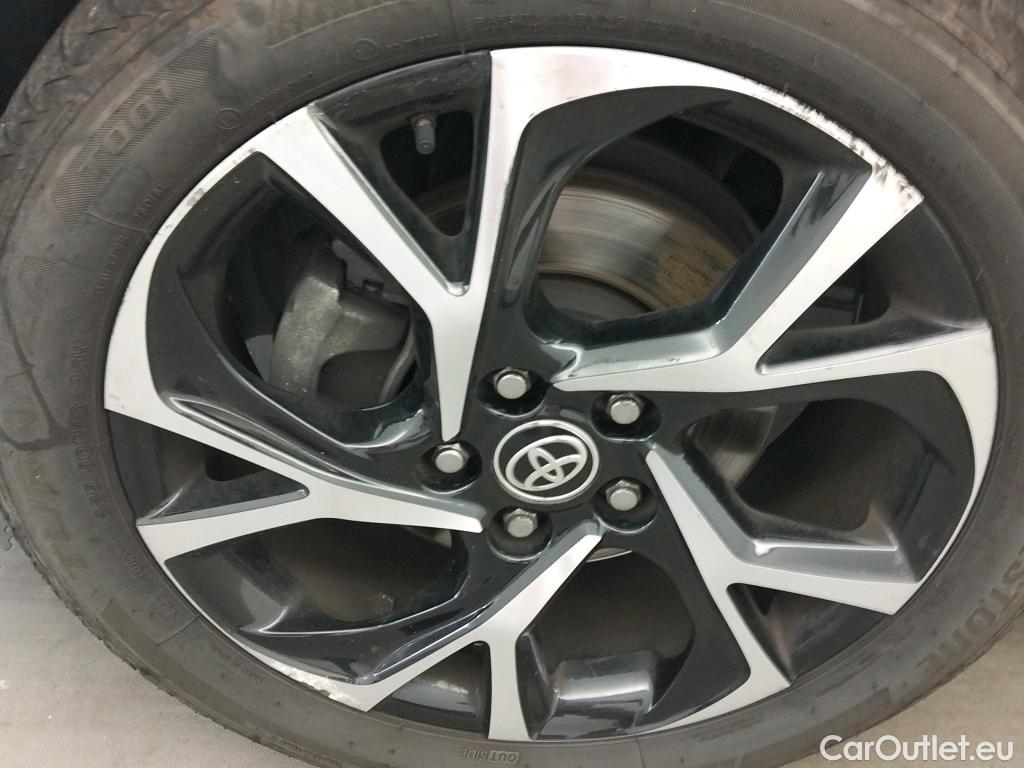  Toyota  C-HR TOYOTA  / 2016 / 5P / todoterreno 1.8 125H Advance #7