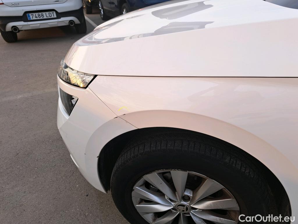  Skoda  KAMIQ SKODA  1.0 TSI 81kW (110CV) DSG Ambition #11