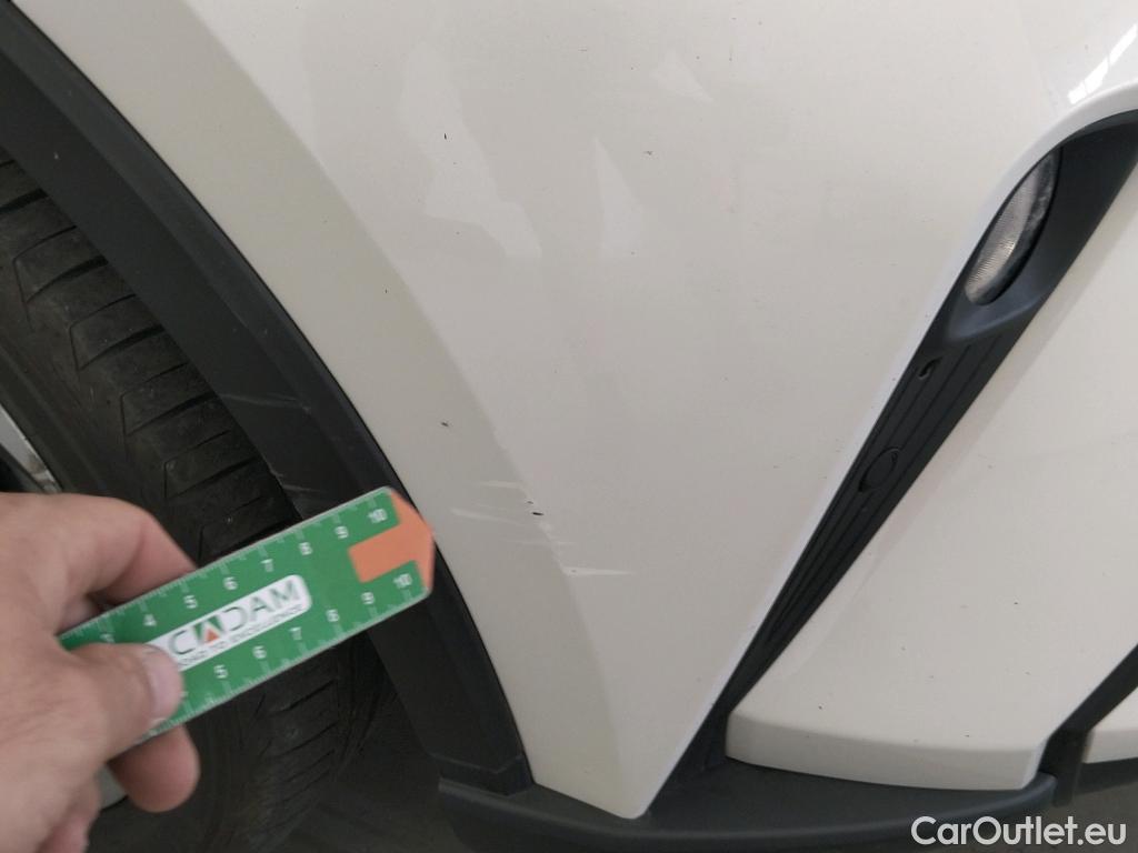  Toyota  C-HR TOYOTA  / 2016 / 5P / todoterreno 1.8 125H Advance #18