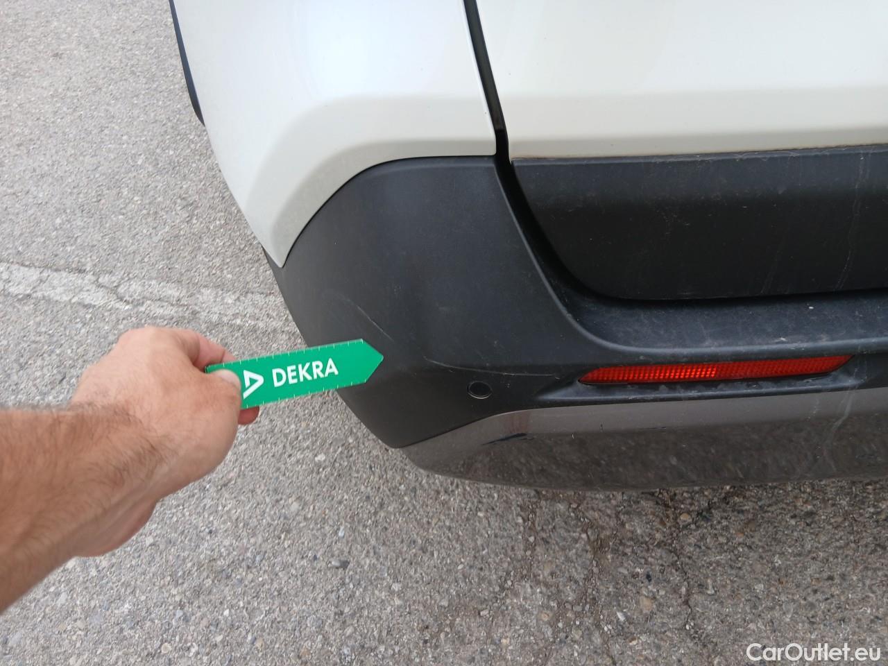  Toyota  RAV4 TOYOTA  / 2018 / 5P / todoterreno 2.5l 220H Advance Plus #6