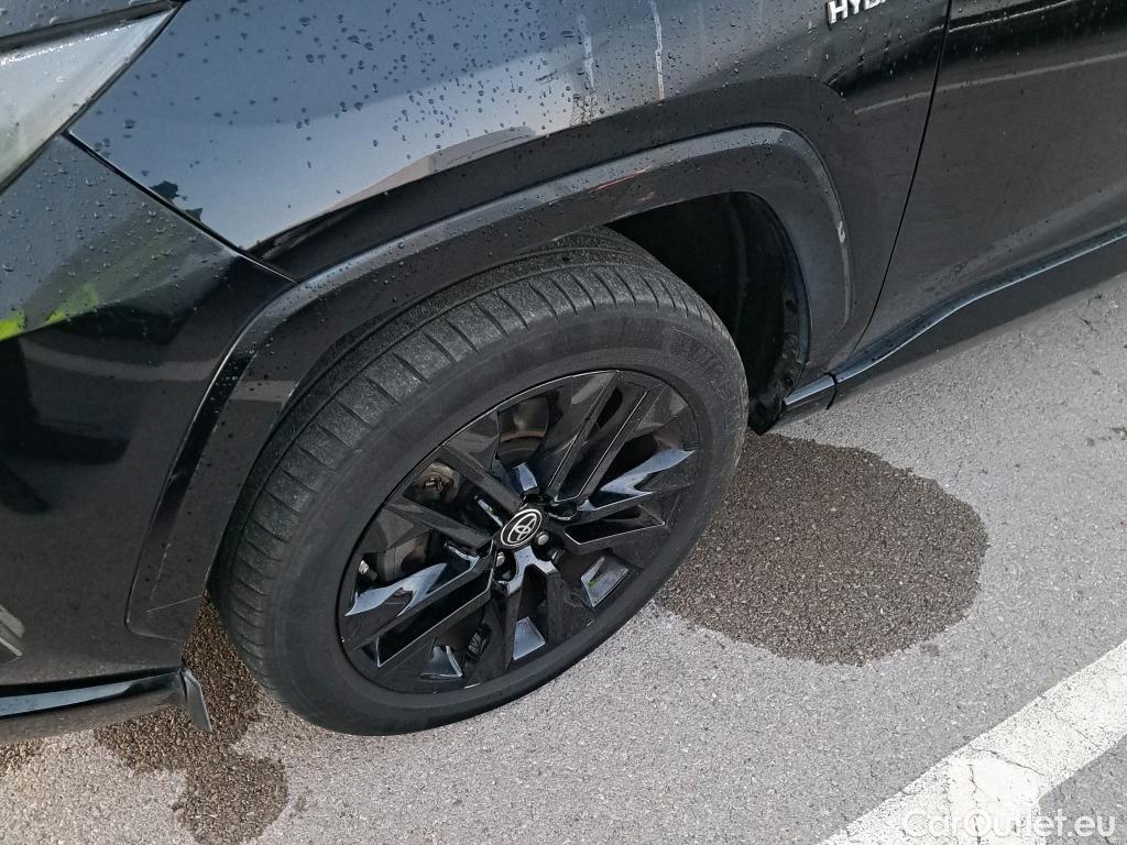  Toyota  RAV4 TOYOTA  / 2018 / 5P / todoterreno 2.5l 220H Black Edition 4WD(SP) #4