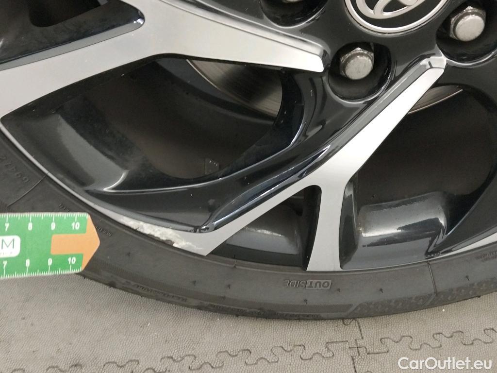  Toyota  C-HR TOYOTA  / 2016 / 5P / todoterreno 1.8 125H Advance #8