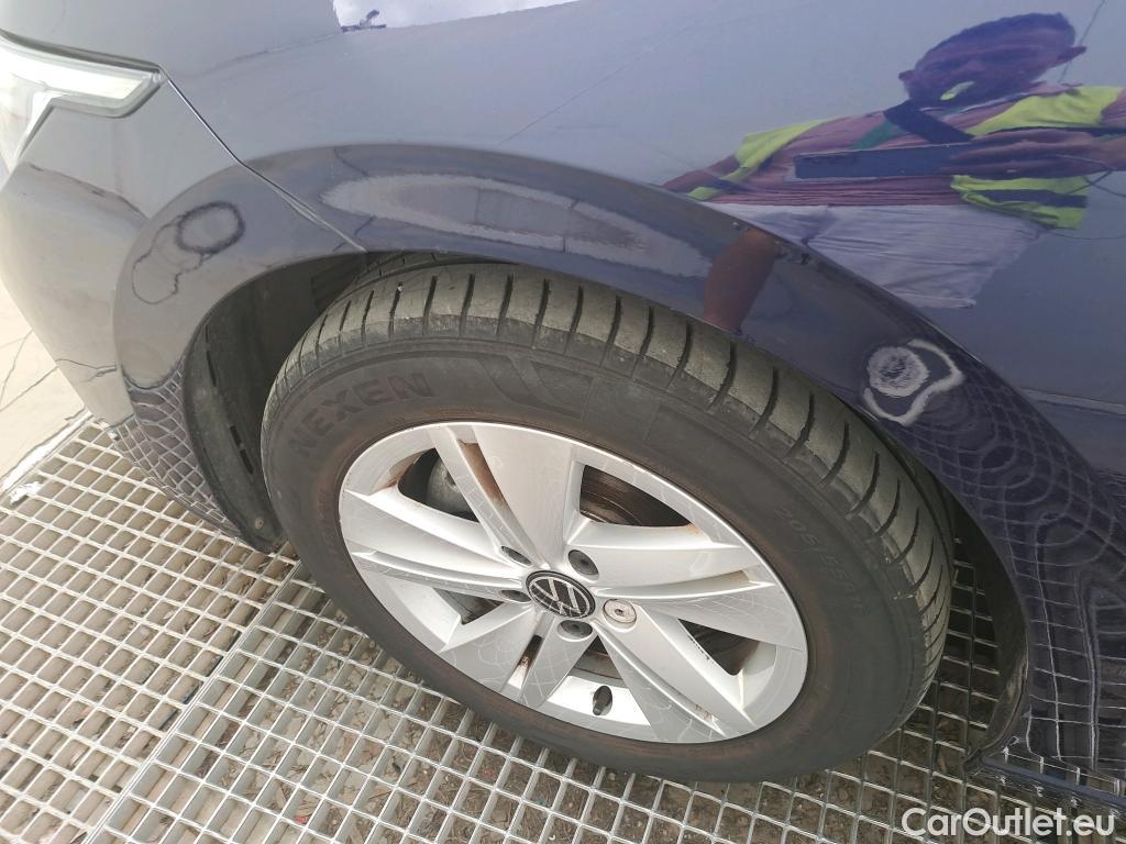  Volkswagen  Golf  VIII Berlina 2.0 TDI 115CV MT6 E6dT #7