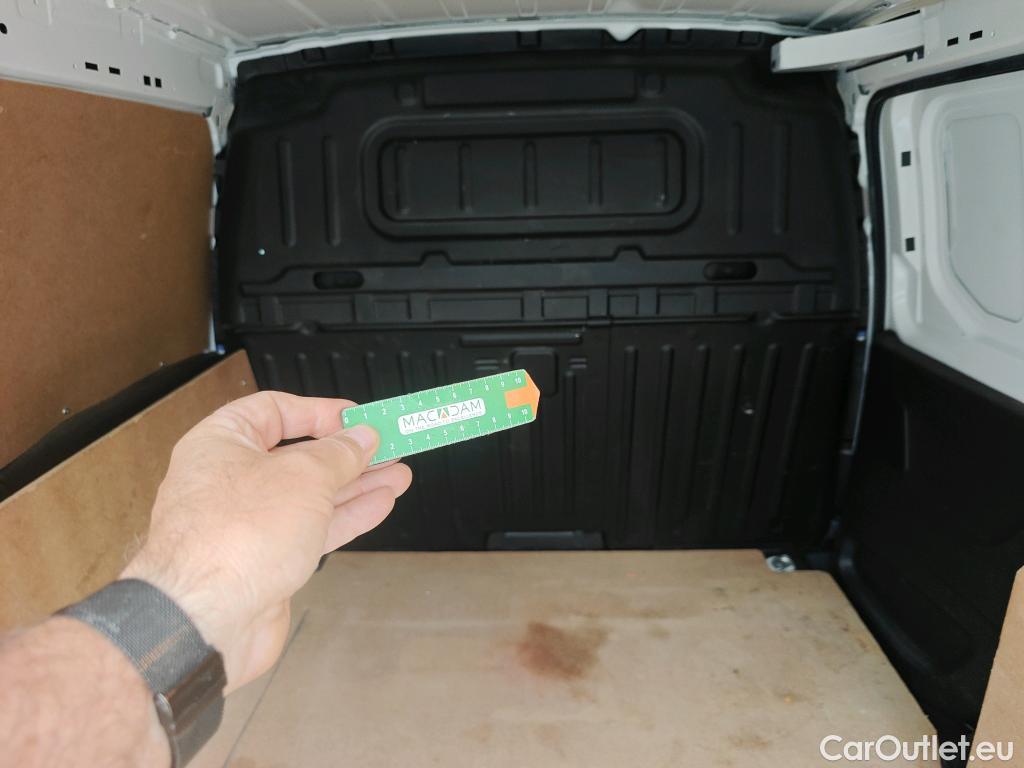 Citroen  Berlingo  Furgón Control M 1.5 100CV MT5 #52