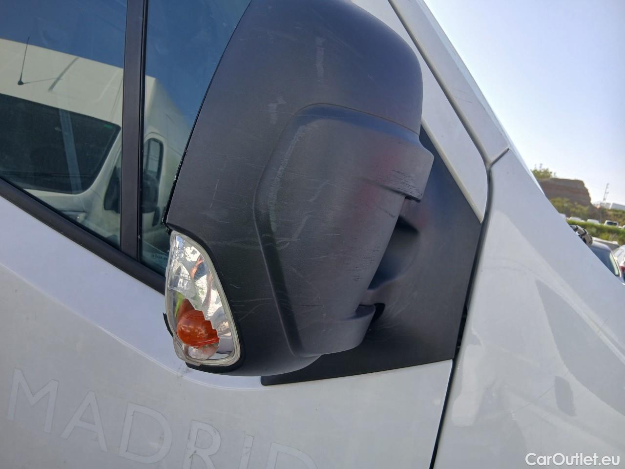  Opel  Movano OPEL  / 2019 / 4P / furgón 2.3 CDTI 99kW (135CV) L2 H2 F 3.5t (AC) #82