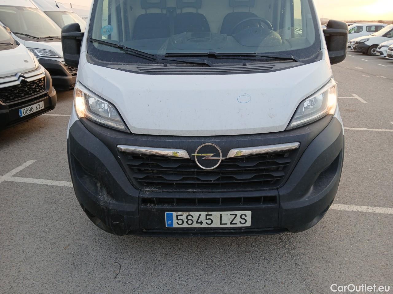  Opel  Movano OPEL  / 2021 / 4P / Furgón Base L2H2 3.5T 2.2 BlueHDi #17