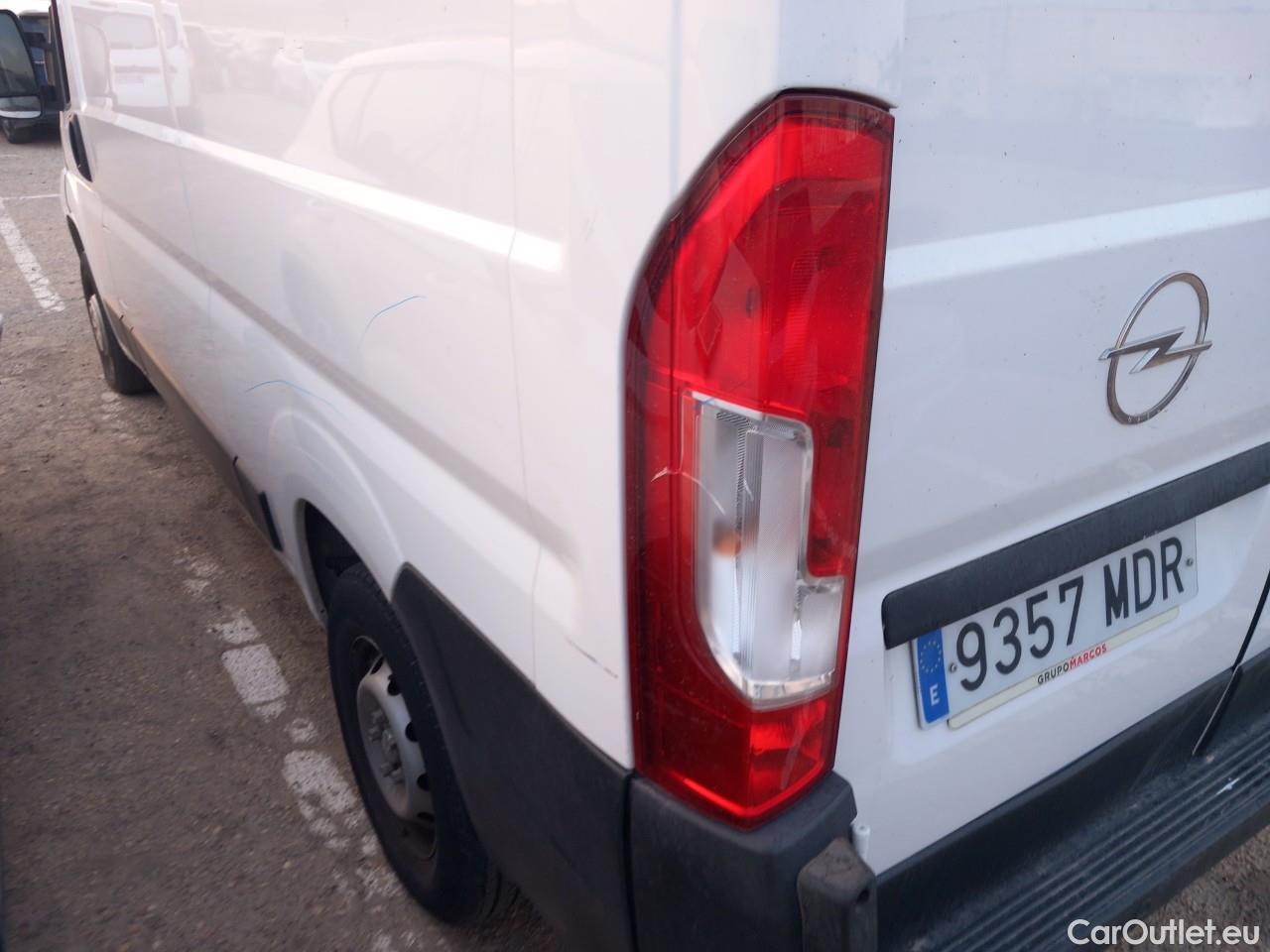  Opel  Movano  C HKa L2H2 3 5t Edition 140CV MT6 E6d #19