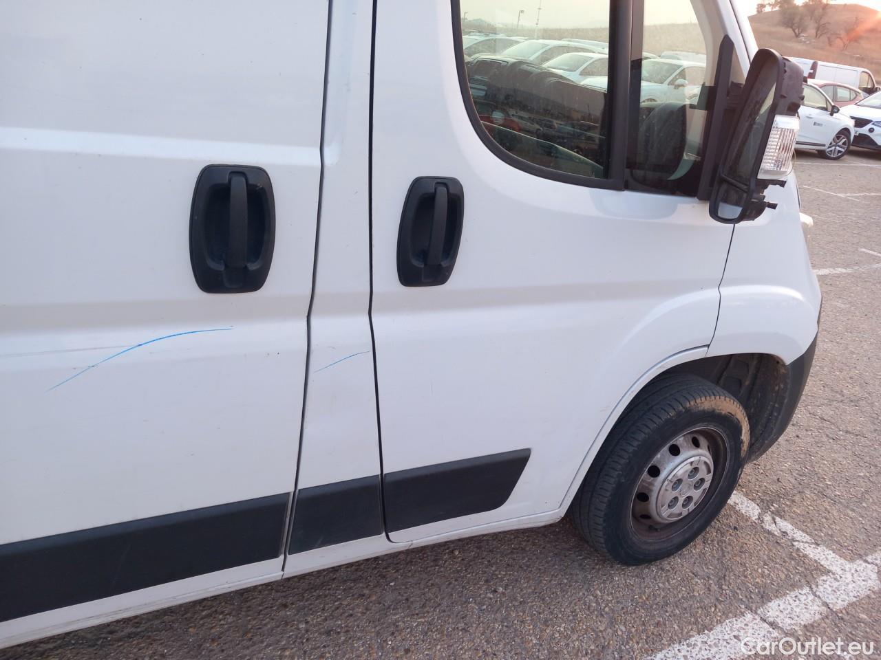  Opel  Movano  C HKa L2H2 3 5t Edition 140CV MT6 E6d #32