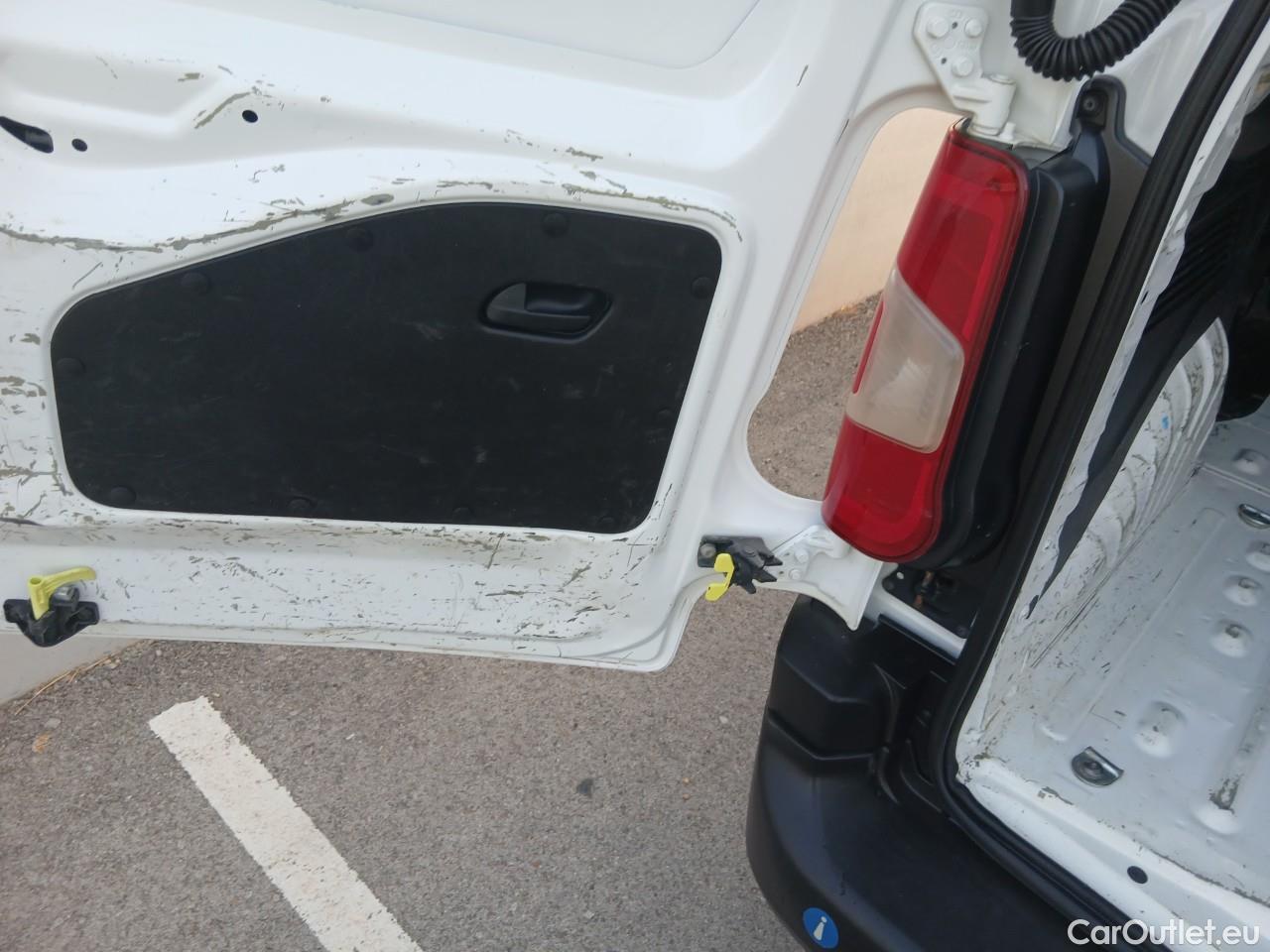  Opel  Combo  E Cargo Express 1.5 100CV MT5 #5