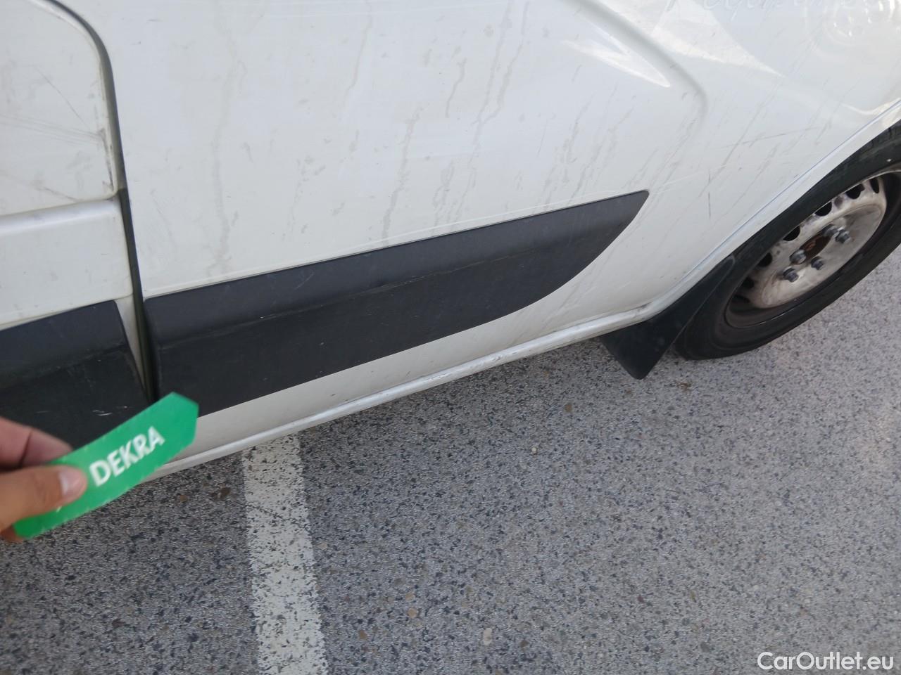  Opel  Movano OPEL  / 2019 / 4P / furgón 2.3 CDTI 99kW (135CV) L2 H2 F 3.5t (AC) #76