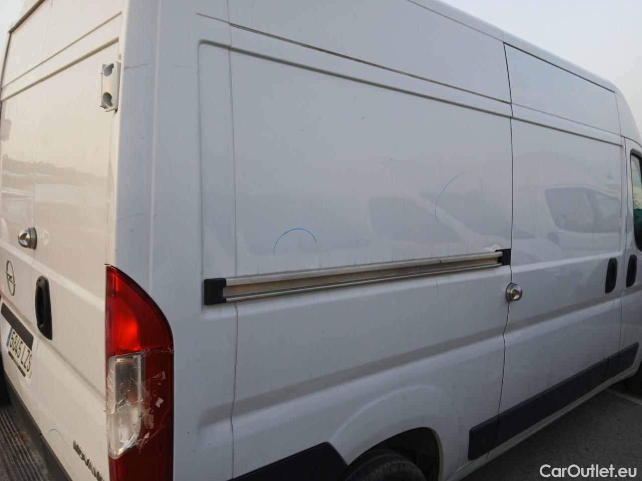  Opel  Movano OPEL  / 2021 / 4P / Furgón Base L2H2 3.5T 2.2 BlueHDi #37
