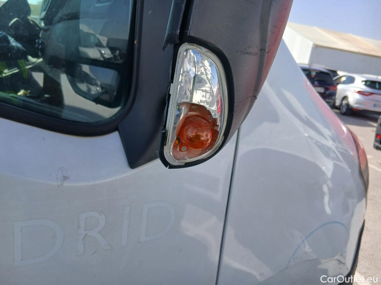  Opel  Movano OPEL  / 2019 / 4P / furgón 2.3 CDTI 99kW (135CV) L2 H2 F 3.5t (AC) #80