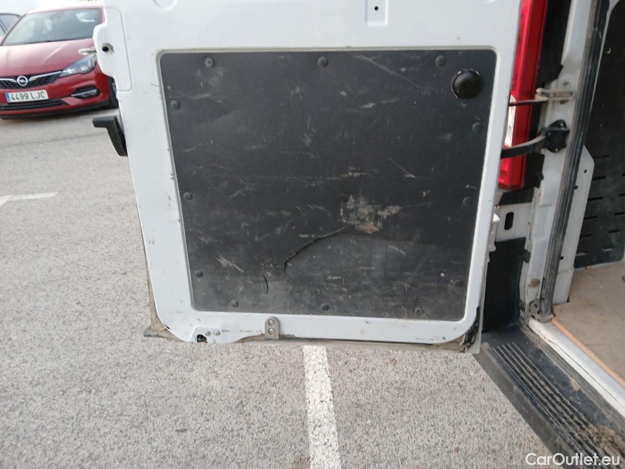  Opel  Movano OPEL  / 2021 / 4P / Furgón Base L2H2 3.5T 2.2 BlueHDi #8