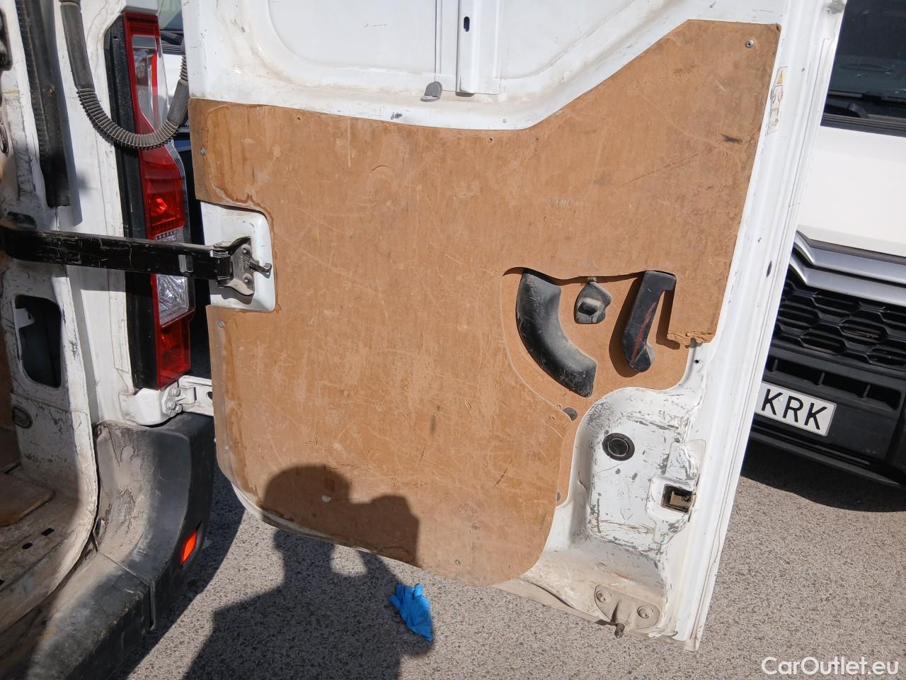  Opel  Movano OPEL  / 2019 / 4P / furgón 2.3 CDTI 99kW (135CV) L2 H2 F 3.5t (AC) #13