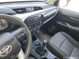  Toyota  Hilux TOYOTA  / 2020 / 4P / pickup 2.4 D-4D Cabina Doble GX #13