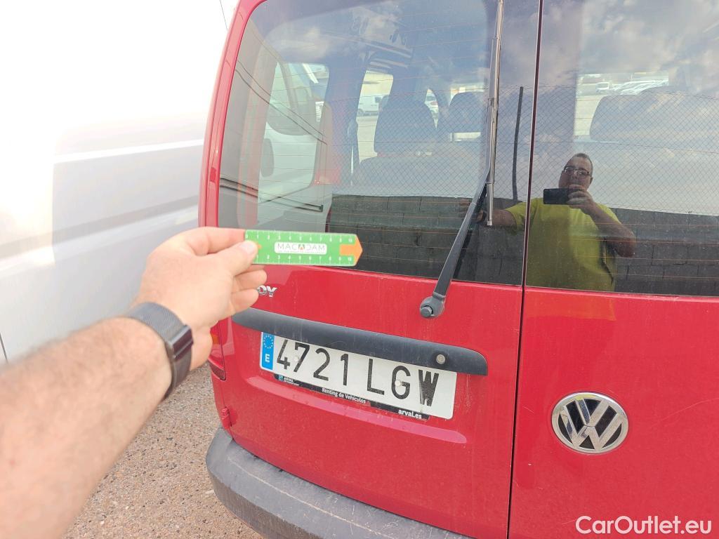  Volkswagen  Caddy VOLKSWAGEN  / 2015 / 4P / combi Business Profesional Kombi 2.0 TDI 75kW #6