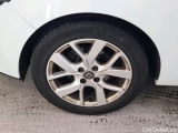  Renault  Clio Renault  Estate Energy TCe 90 Limited 5d #26