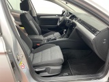  Volkswagen  Passat Variant 2.0 TDI SCR Business Manual Diesel  59 #6
