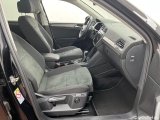  Volkswagen  Tiguan Allspace 2.0 TDI SCR DSG Life Automatic Diesel  76 #6