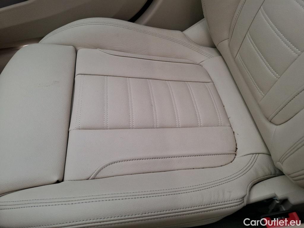  Bmw  Serie 3 BMW Série 3 Berline / 2018 / 4P / Berline 330e 292ch Luxury BVA8 Hybride #57