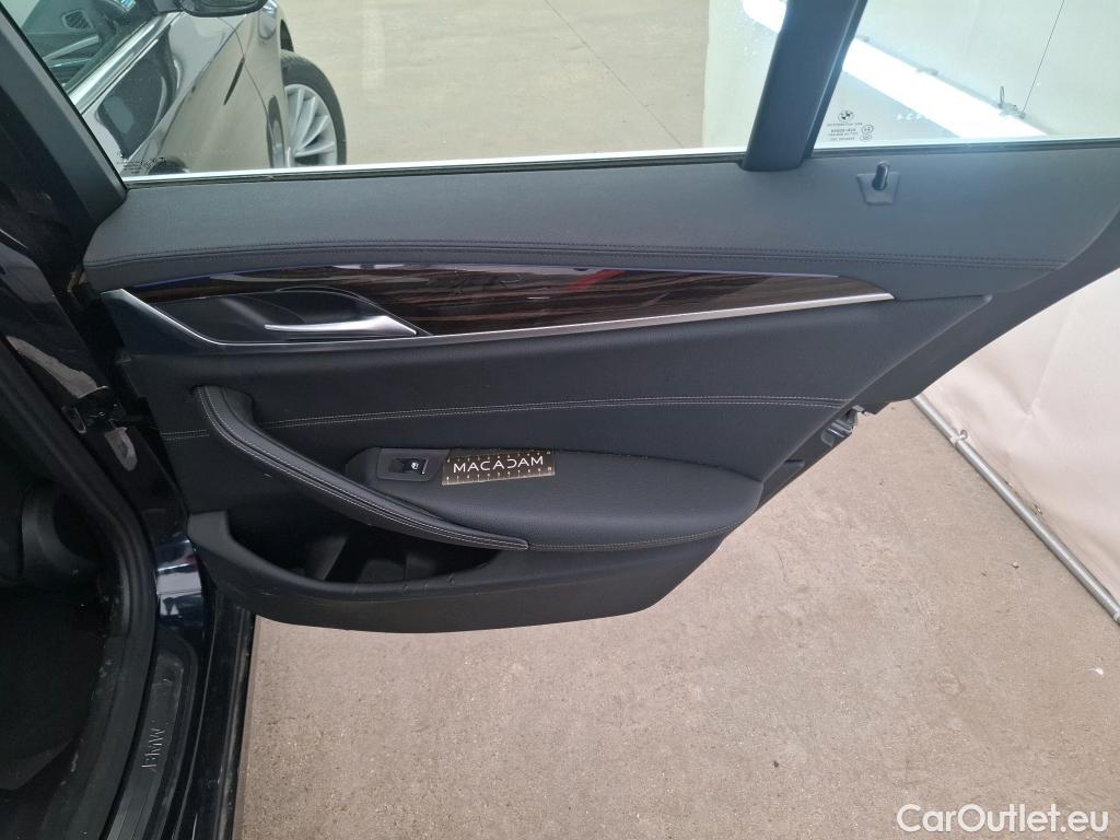  Bmw  Serie 5 Série 5 Berline 530 e Luxury Line 2.0 250CV BVA8 E6dT #34