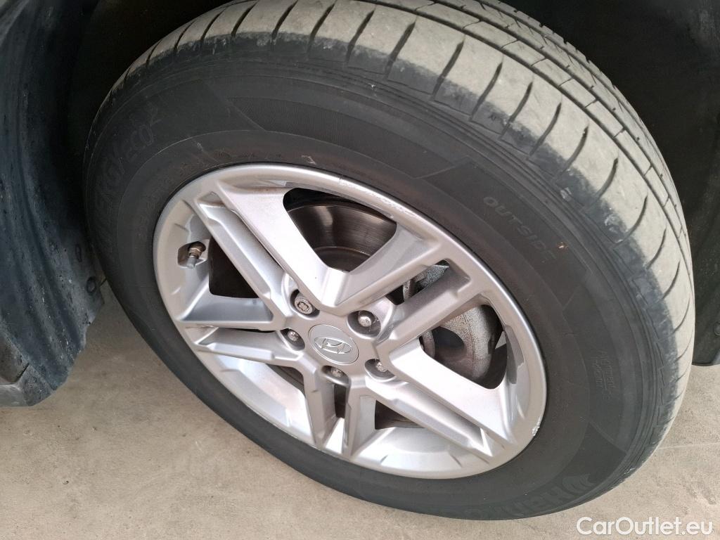  Hyundai  Konna HYUNDAI Kona / 2020 / 5P / SUV 1.0 T-GDI 120 MHEV 48V BUSINESS #2