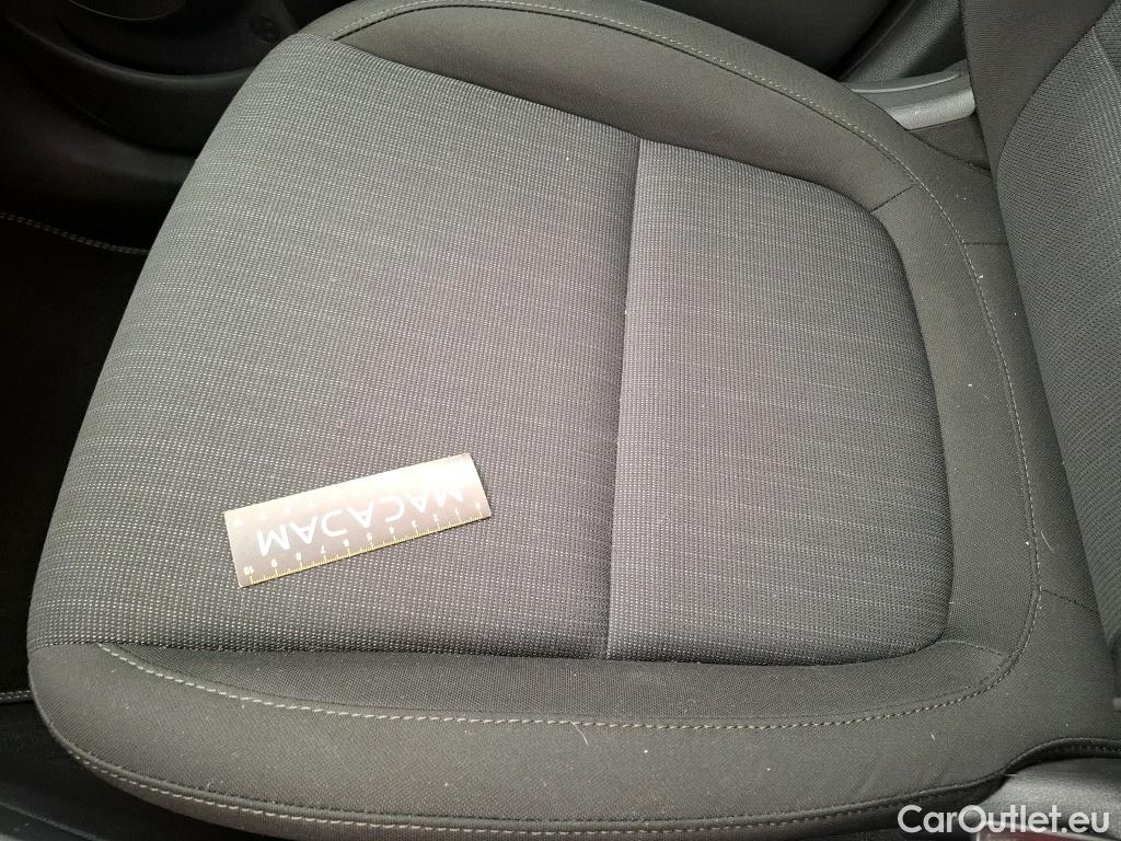  Hyundai  Konna HYUNDAI Kona / 2020 / 5P / SUV 1.0 T-GDI 120 MHEV 48V BUSINESS #24