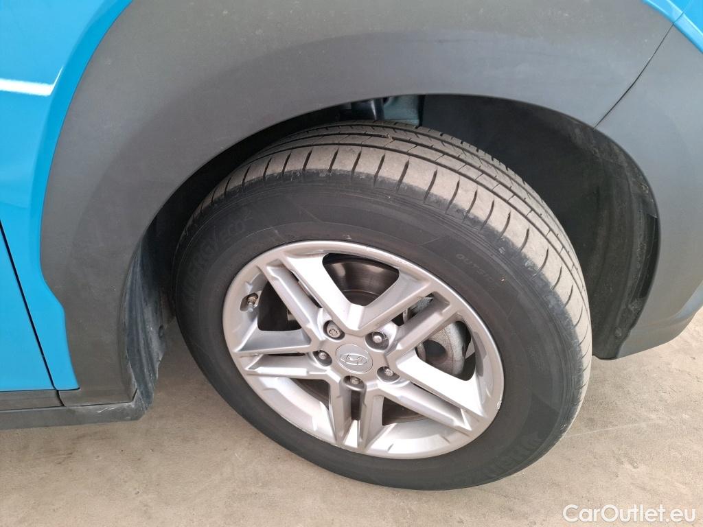  Hyundai  Konna HYUNDAI Kona / 2020 / 5P / SUV 1.0 T-GDI 120 MHEV 48V BUSINESS #4