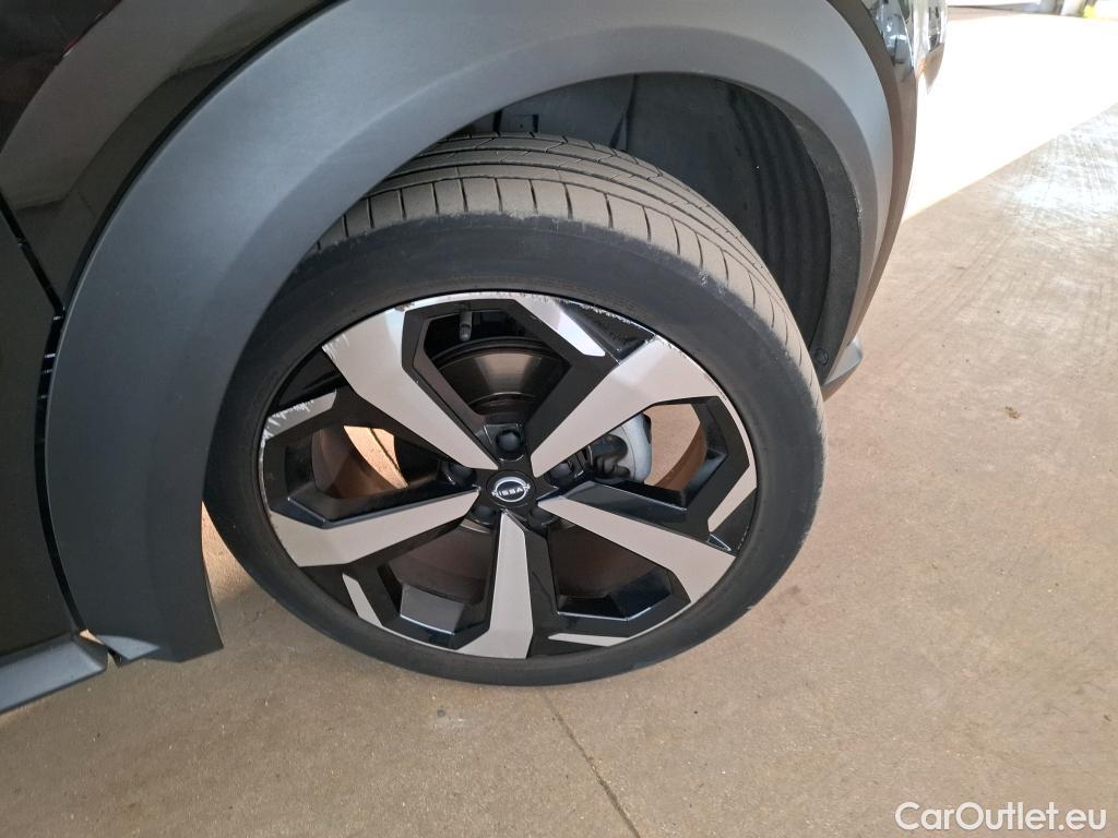  Nissan  Juke NISSAN  / 2019 / 5P / Crossover Hybrid 143 Tekna #32